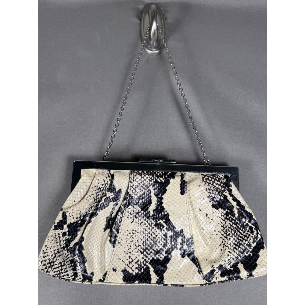 Calvin Klein Clutch Bag Women OS Cream Black Snakeskin Embossed Chain Strap